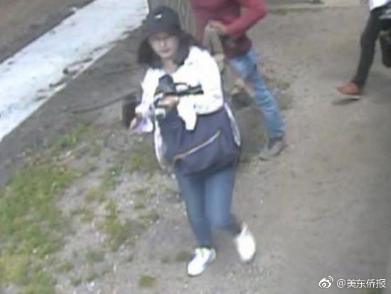 欧美三级黄片免费播放