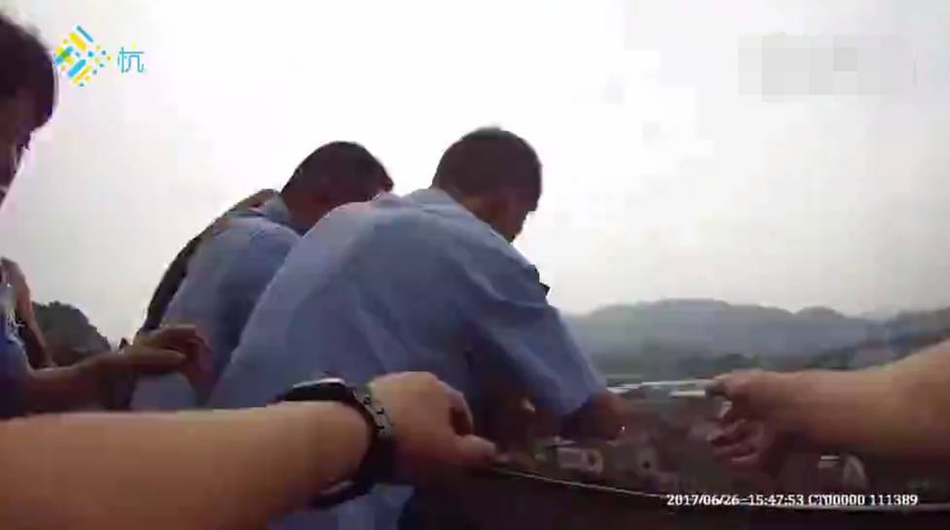 中国丝袜足交