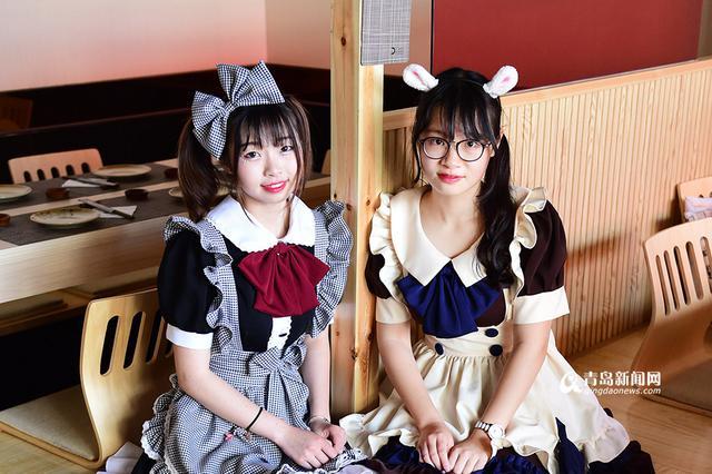 中国少妇狂情兔费三级片