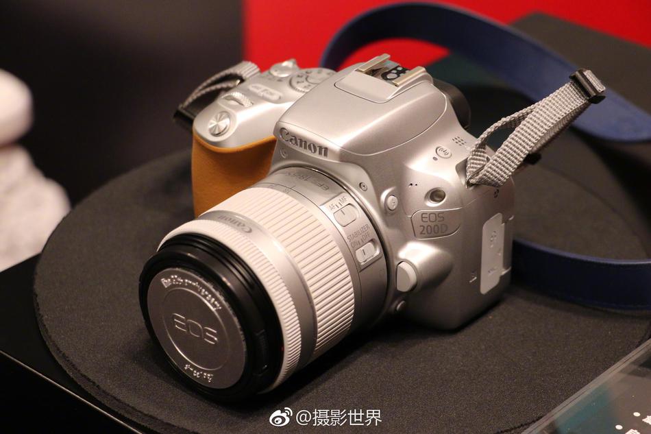 秘书边打电话边被躁H
