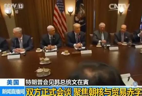 小s货张开腿让我c烂你的sb