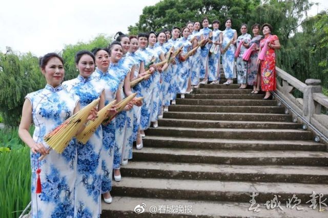 国产精品   A片在线观看报备