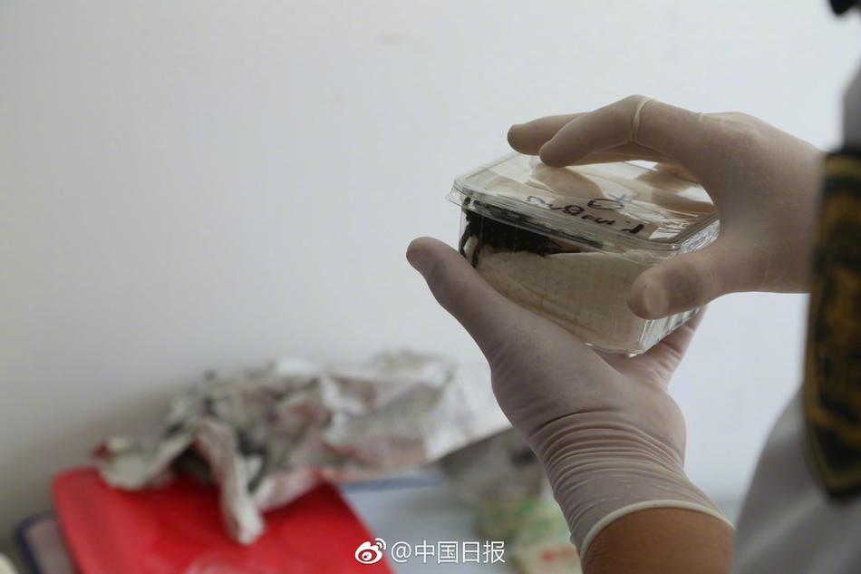 原神芙宁娜裸体被 涩涩