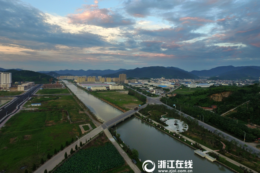 大菠萝福建导航