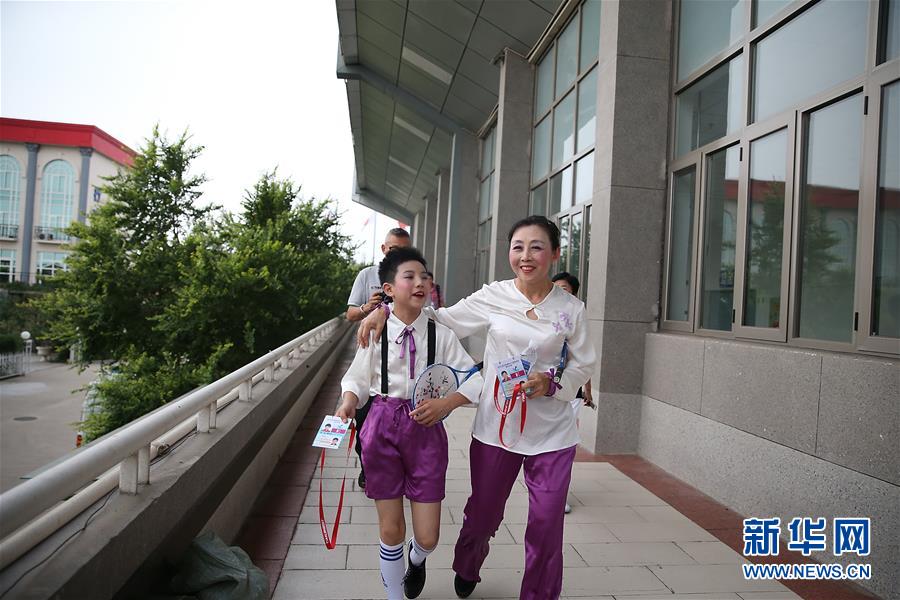 美女脱衣主播