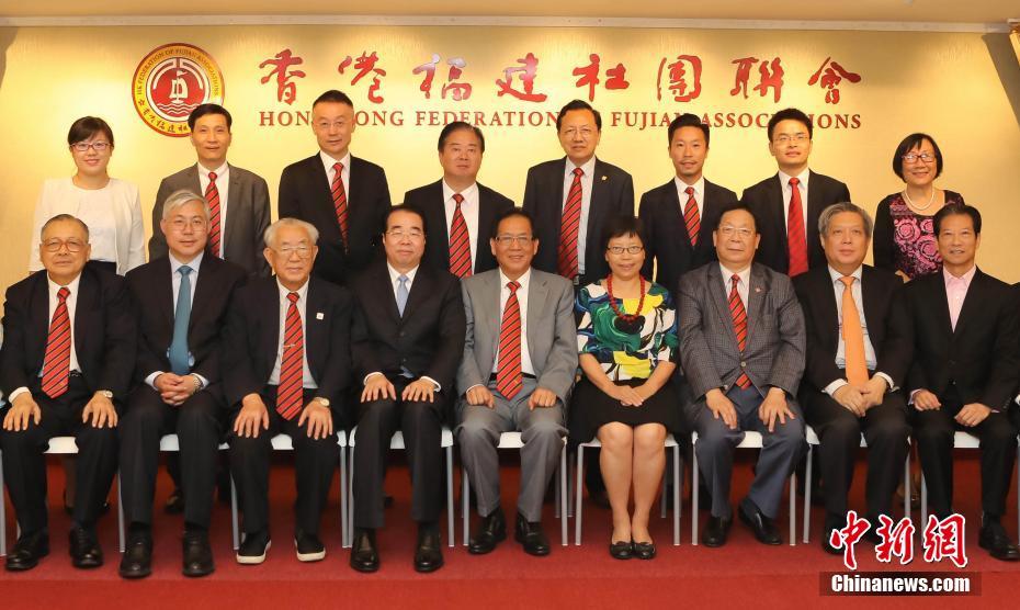 让男按摩师摸  好爽