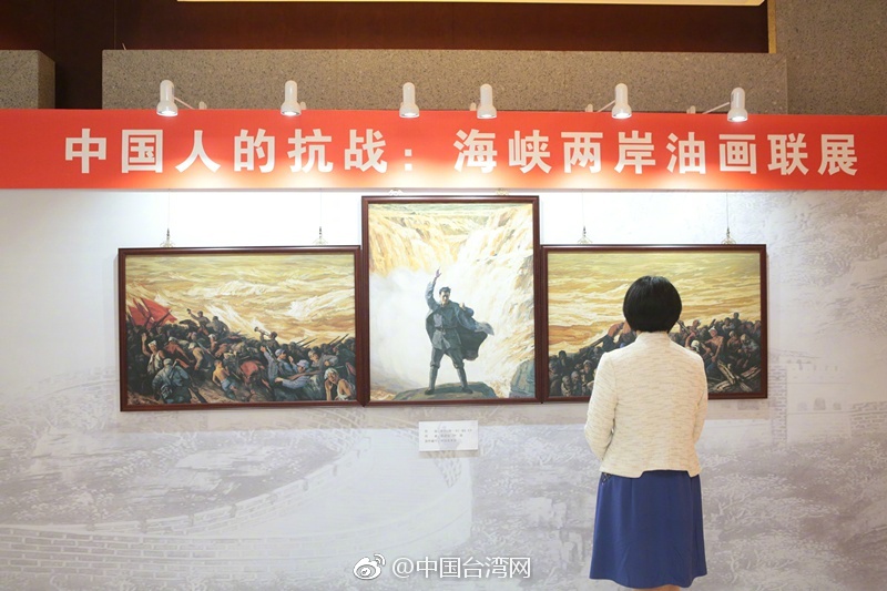 白丝校花被 狂揉大胸游戏