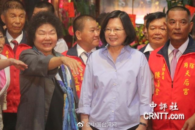 张柏芝打开双腿好爽艳照