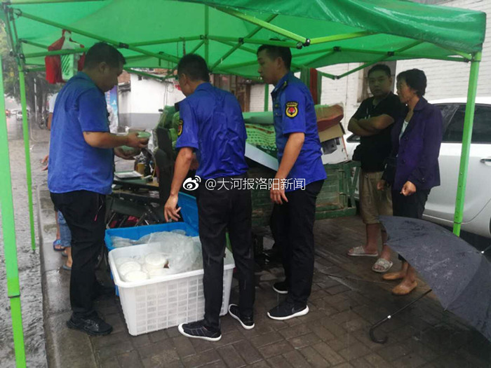 体育生白袜爆 小受睾酮