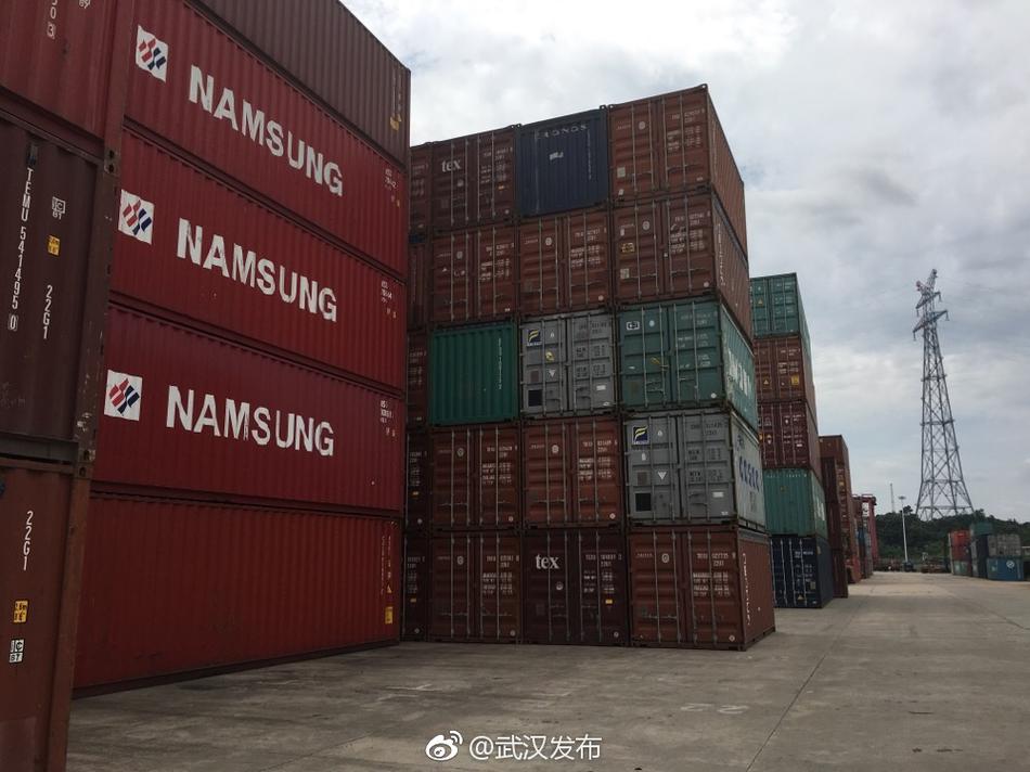 国模私拍裸体精品视频