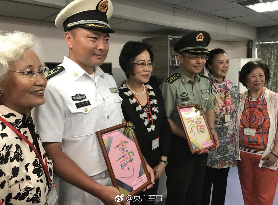 免费亚洲婷婷