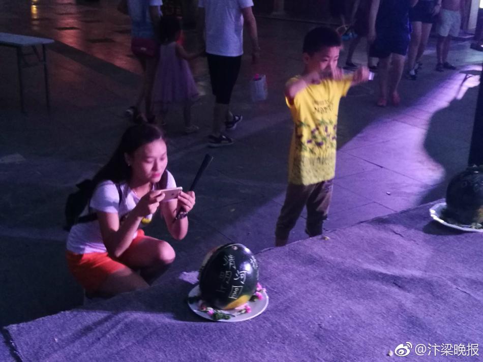 我的逼你随便操