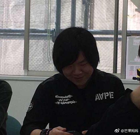 虞书欣扒开内 给男人桶
