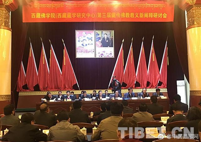 直男体育生打  GAY2022