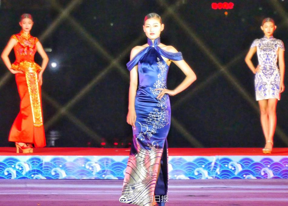 四川少妇揉Bb