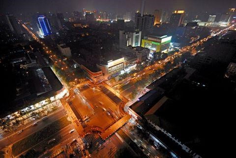 西安市人口有多少_西安正式成一线城市 每一个西安人都将身价暴涨