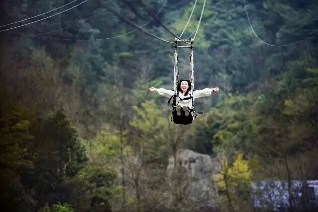 欧美三级人妻被别人欺骗电影