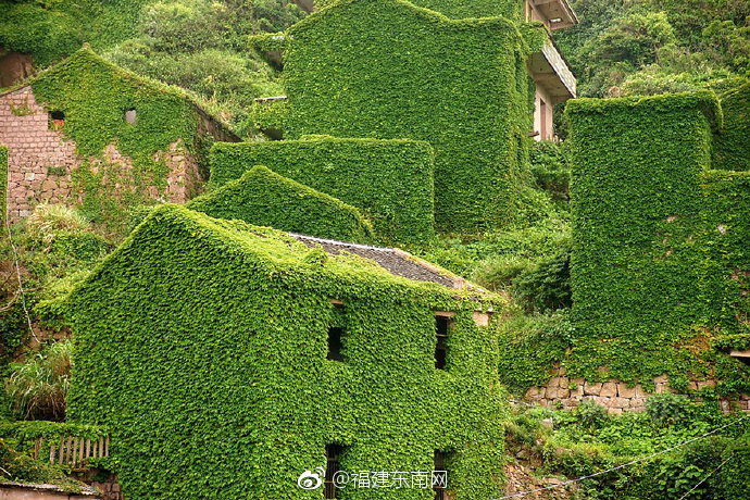 办公室奶边摸边做爰