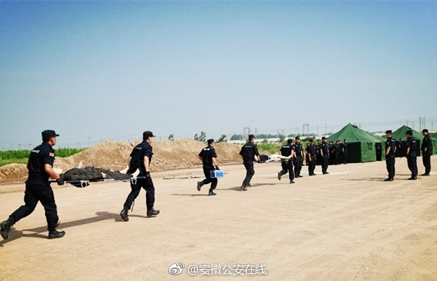 《色戒》汤唯无删减版多长时间