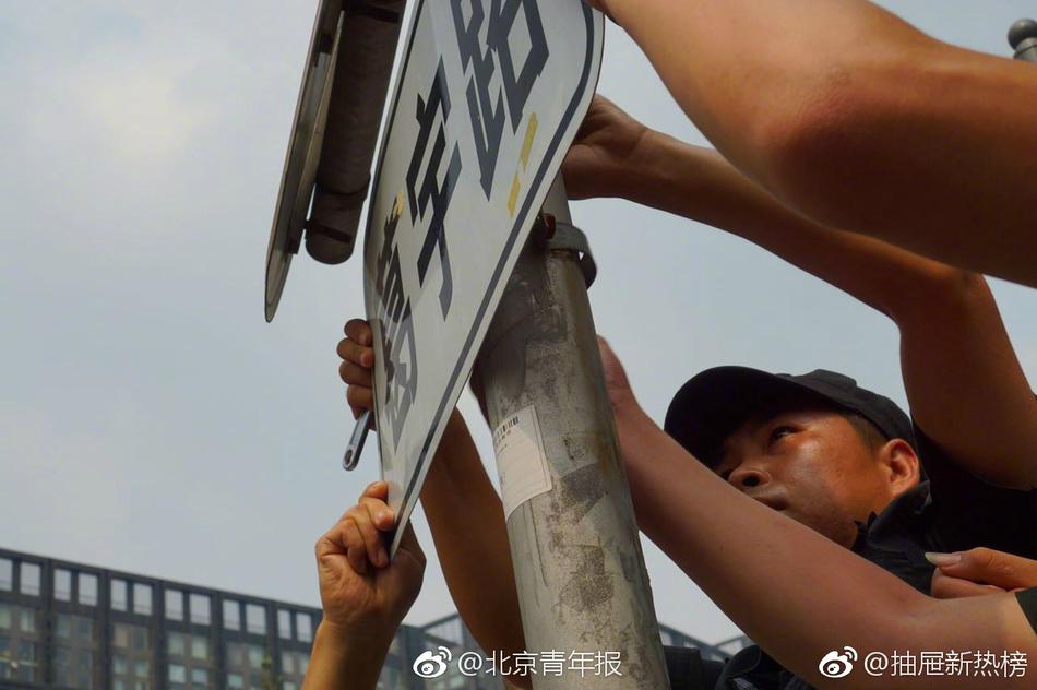 将手脚绑上刷子刷尿孔文章