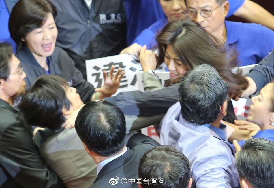 色情 免费 网