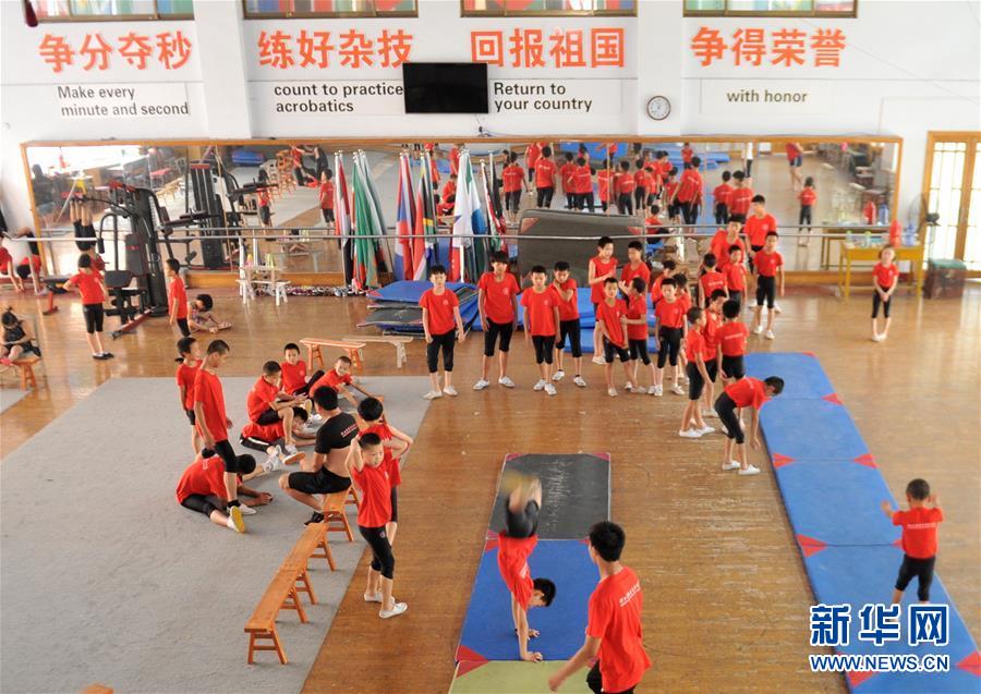 男模洗澡被偷拍网站