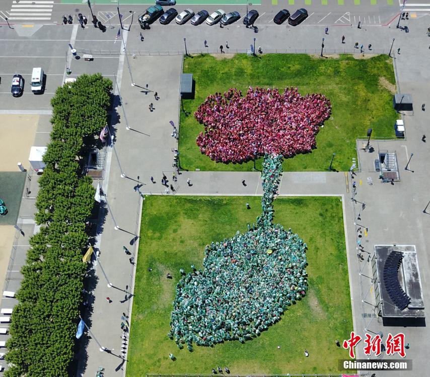 旧金山诞生“最大人形花朵” 创吉尼斯世界纪录