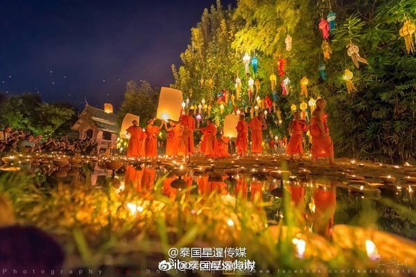 免費 在線 成人 視頻