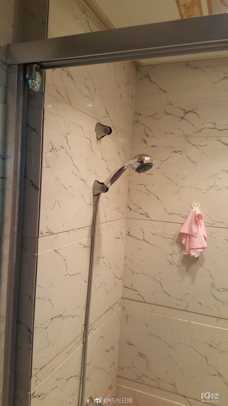 模特 色情 视频