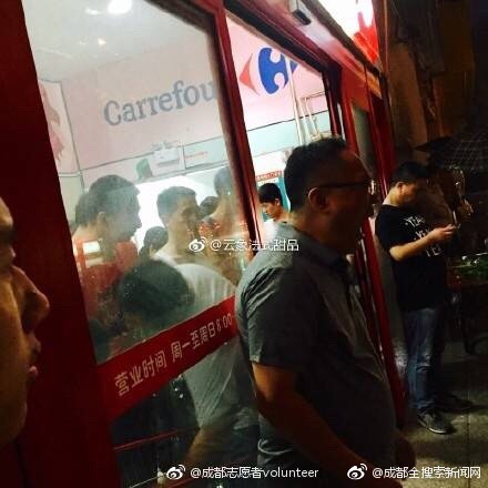 白丝校花被 狂揉大胸游戏
