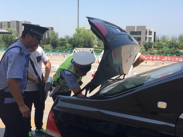 色天堂下载链接