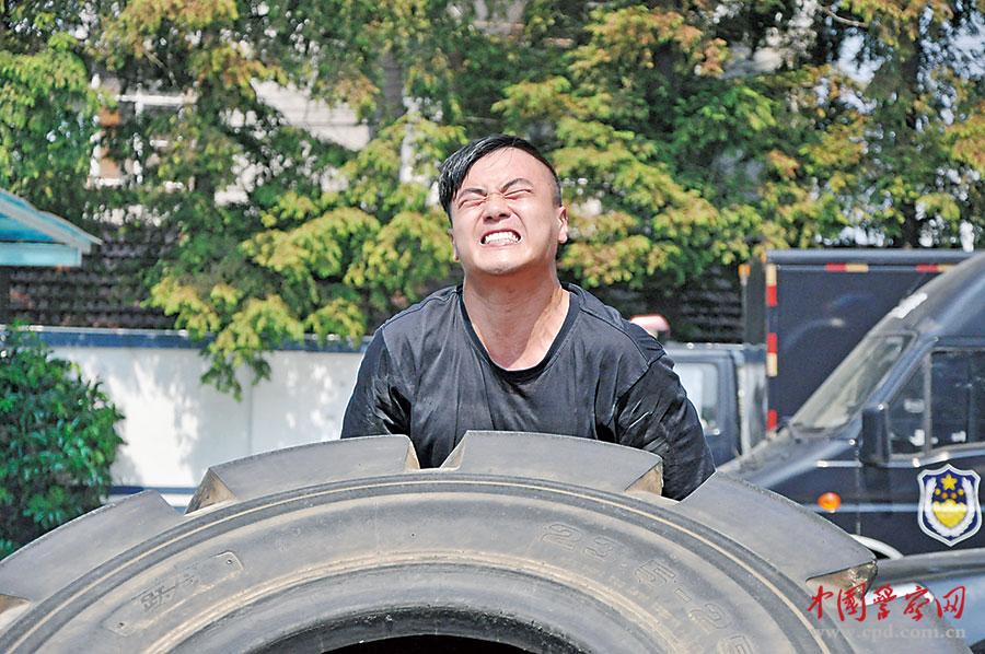 网 红 色情 视频