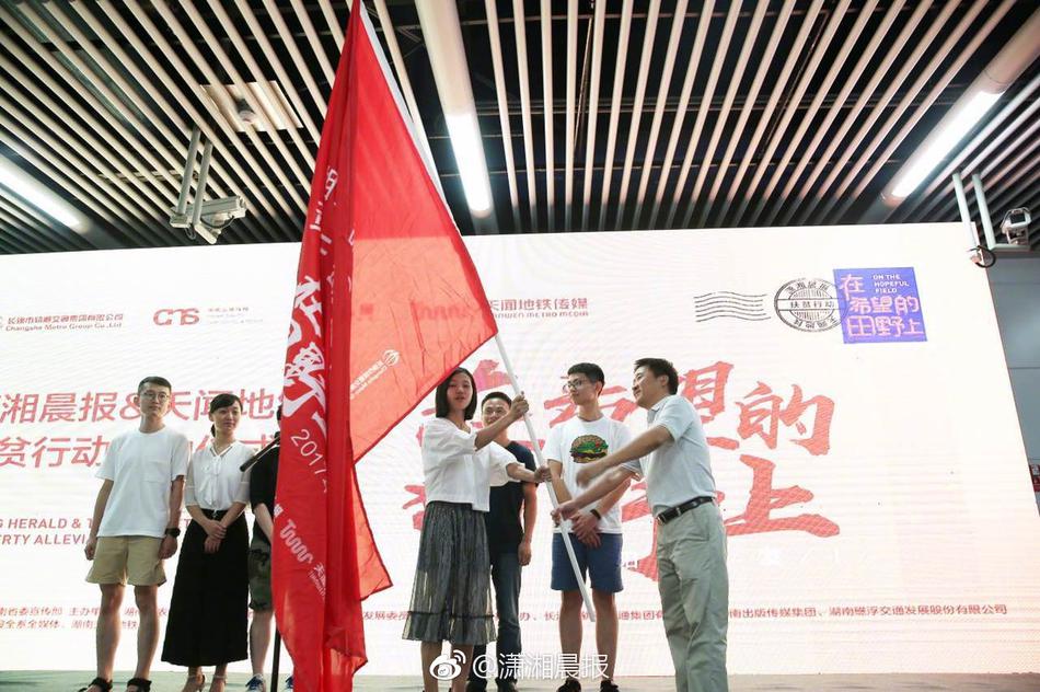 亚裔女子初尝黑人大炮