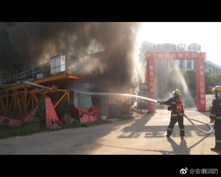 中国饥喝妓女老太漂Bbww视频