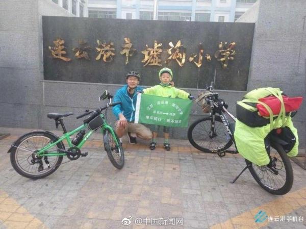 极品女教师裸体瑜伽