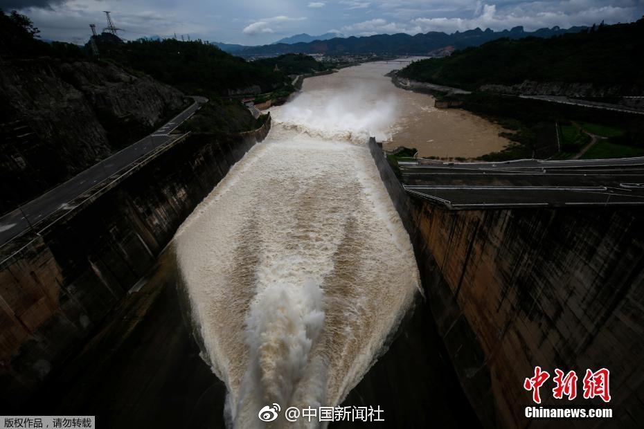 欧美做受???高潮深喉
