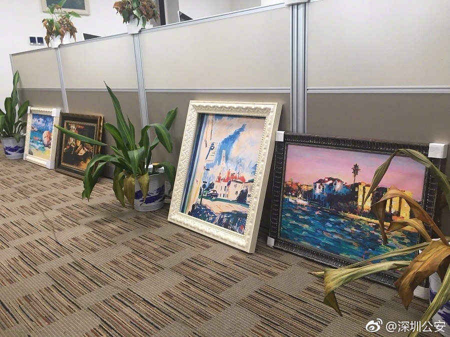 李丽珍最经典裸体三级