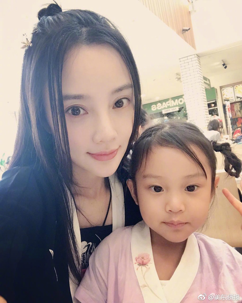 成熟中老年女操逼福利视频