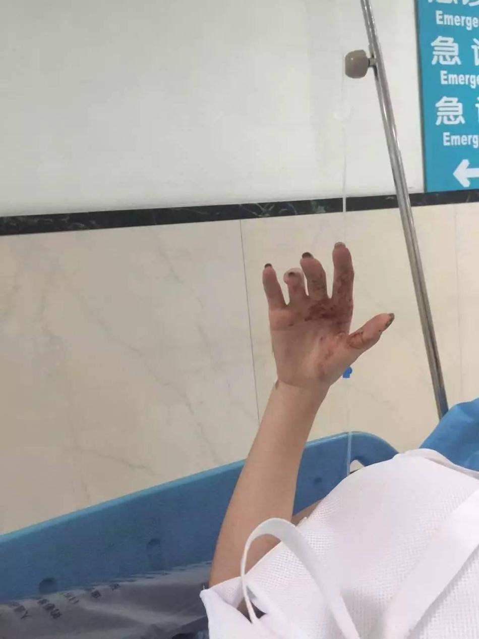 3D 黄色 网站