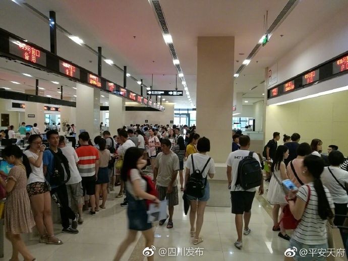 18摸软件
