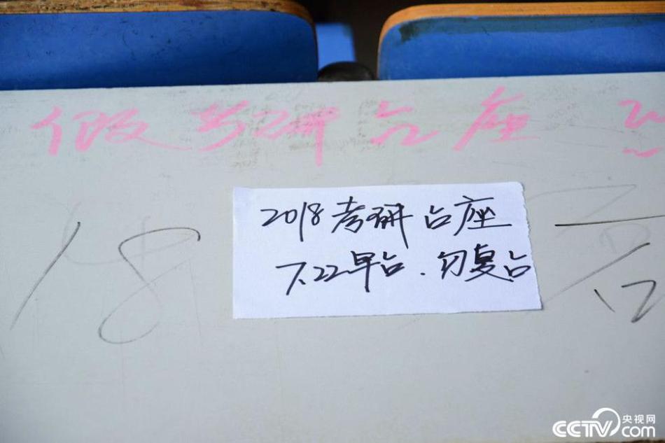 毛多水多丰满女人A片