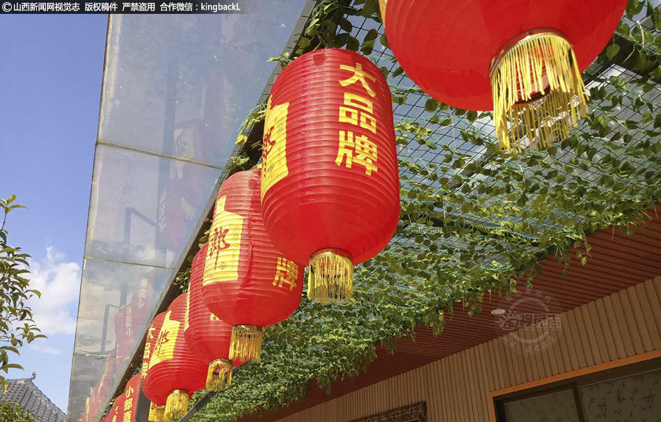打屁股无内裤秘?
