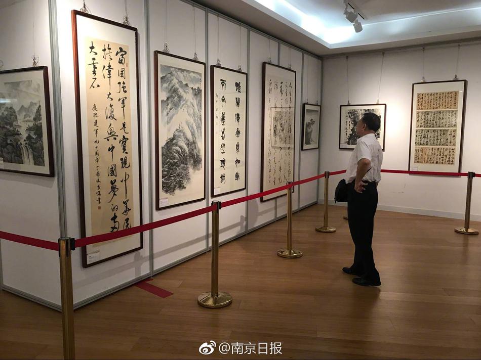 亚州一区二区