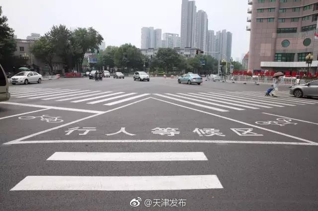 日韩少妇与黑人