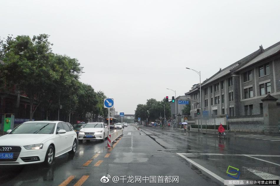 阴蒂被舔的好爽
