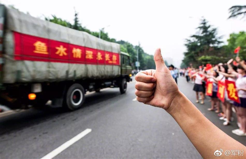 两个女人互摸自慰呻吟