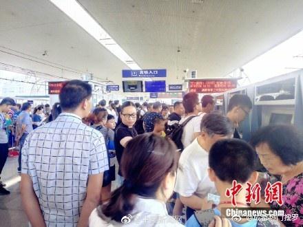 国产门群交在线视频