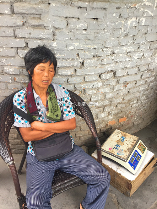 中国乱伦视频黄色网站
