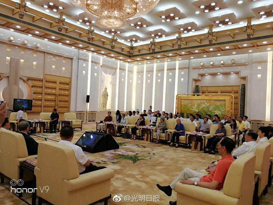 就要搞搞自拍偷拍性爱电影