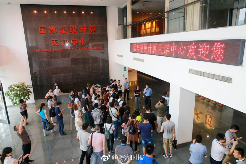 英语老师让我不戴套c她